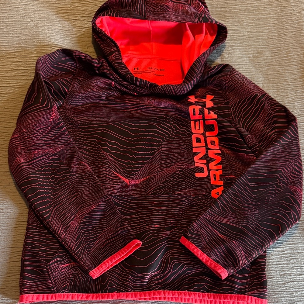 Under Armour Kids' Black and Red Patterned Hoodie